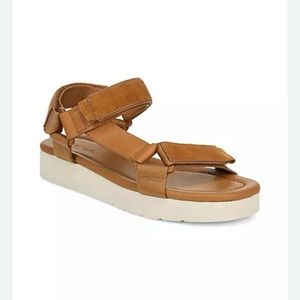 Vince Carver Flatform Sport Sandal